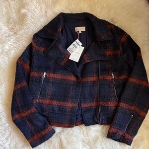 BNWT Bloomingdale’s plaid Blazer